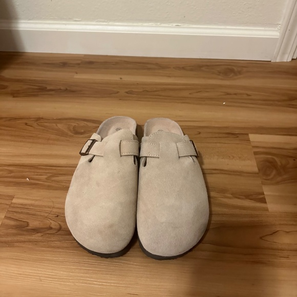 Kidmi taupe suede clogs - Picture 4 of 4